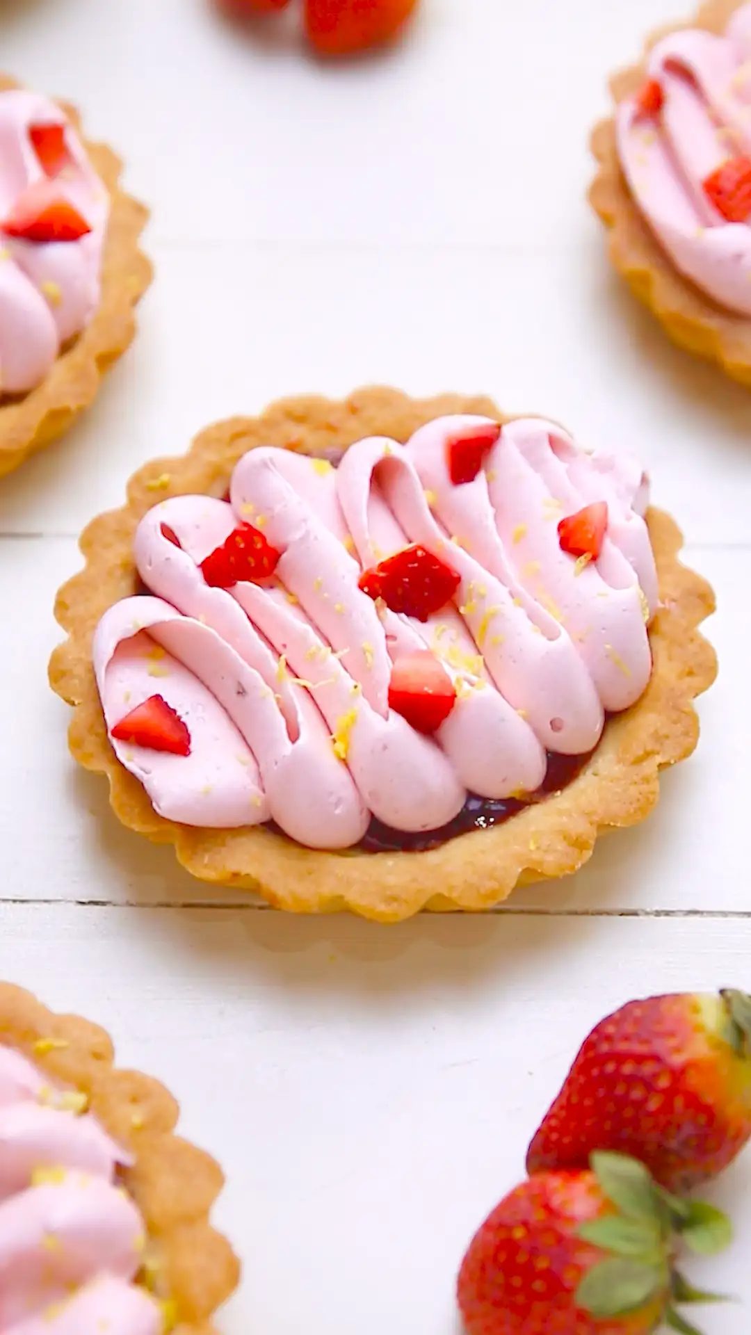 011 A24-WEBP-MA TARTELETTE AUX FRAISES0